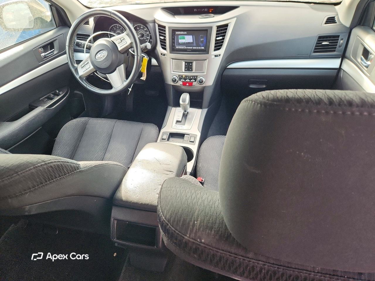 Subaru Outback 2011