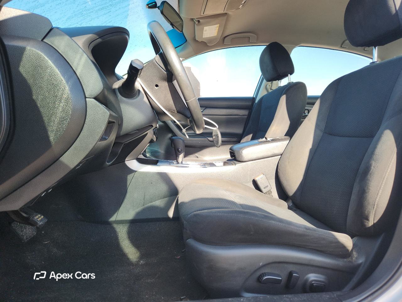 Nissan Altima 2015