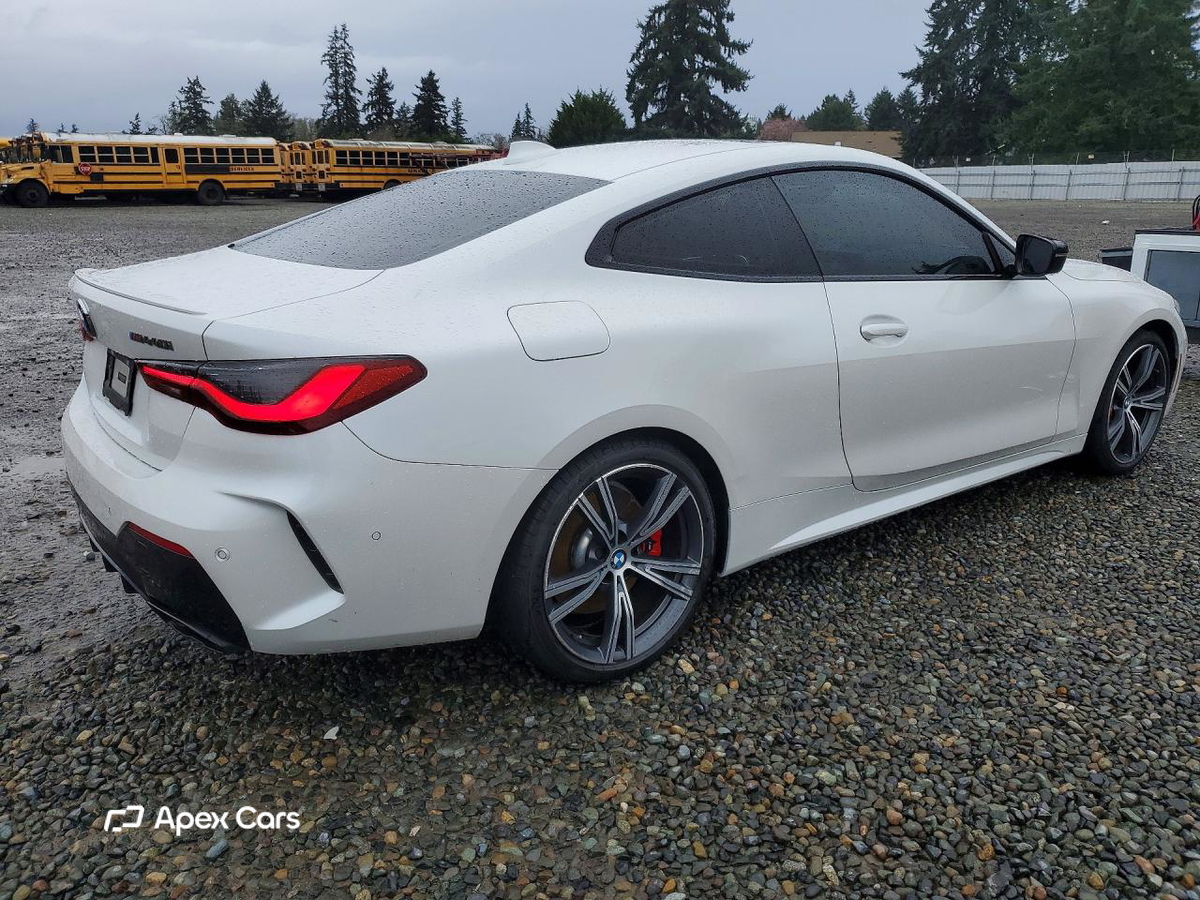 BMW M4 2021