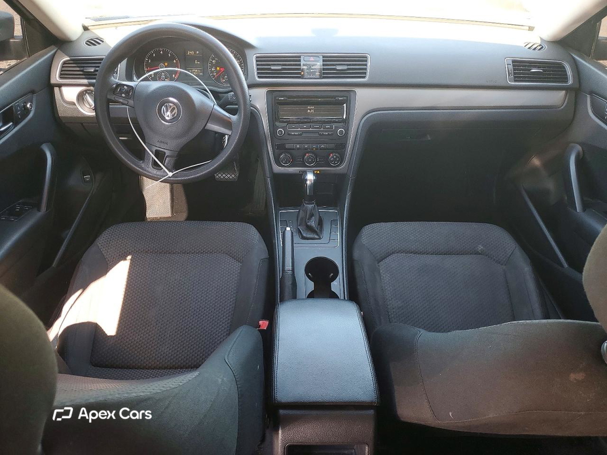 Volkswagen Passat 2013