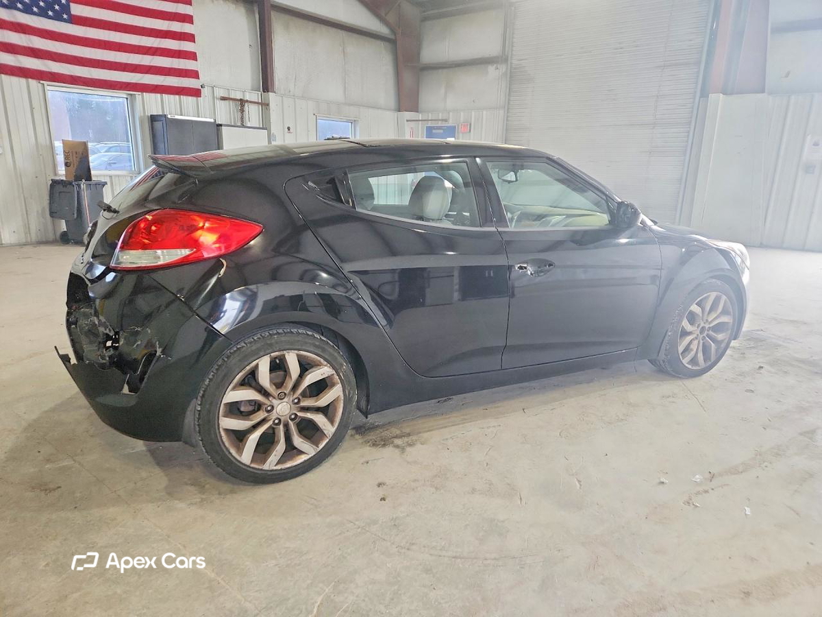 Hyundai Veloster 2012