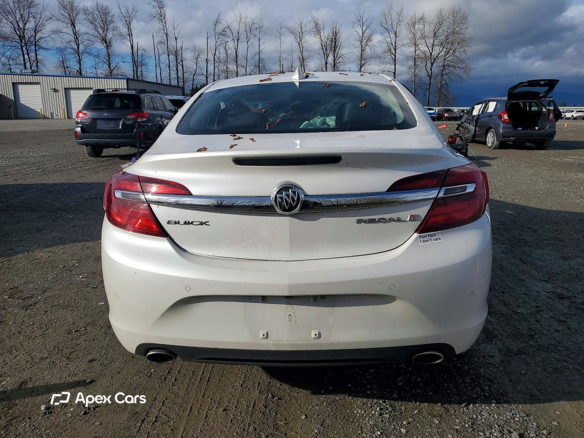 Buick Regal 2016