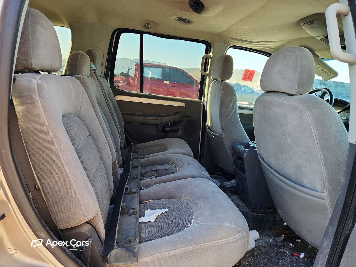 Ford Explorer 2004