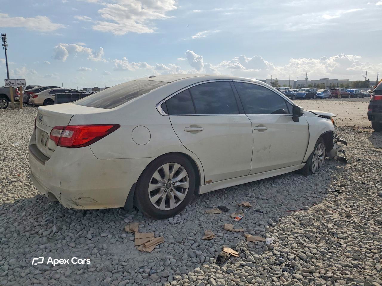Subaru Legacy 2015