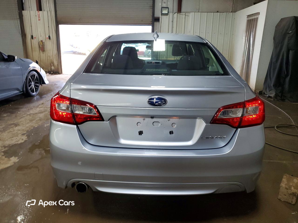 Subaru Legacy 2016