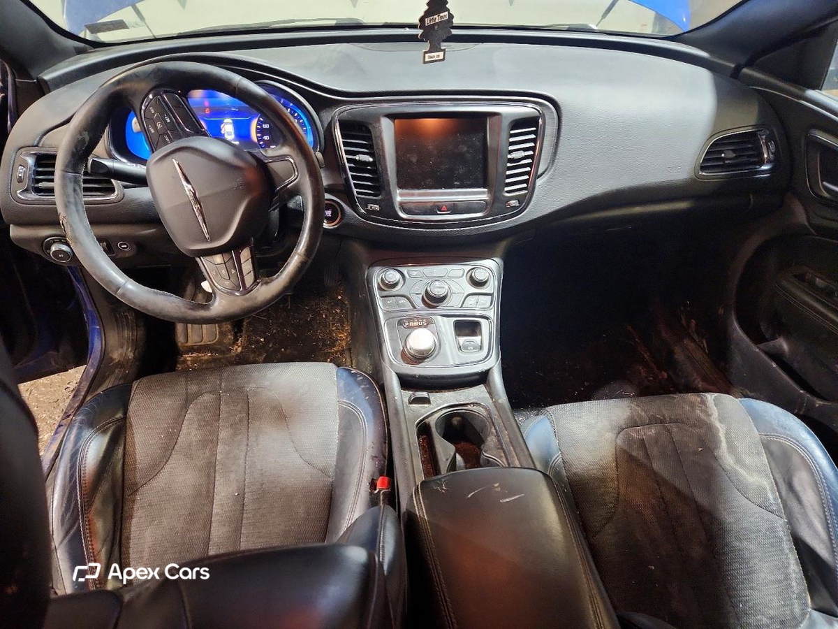 Chrysler 200 2016