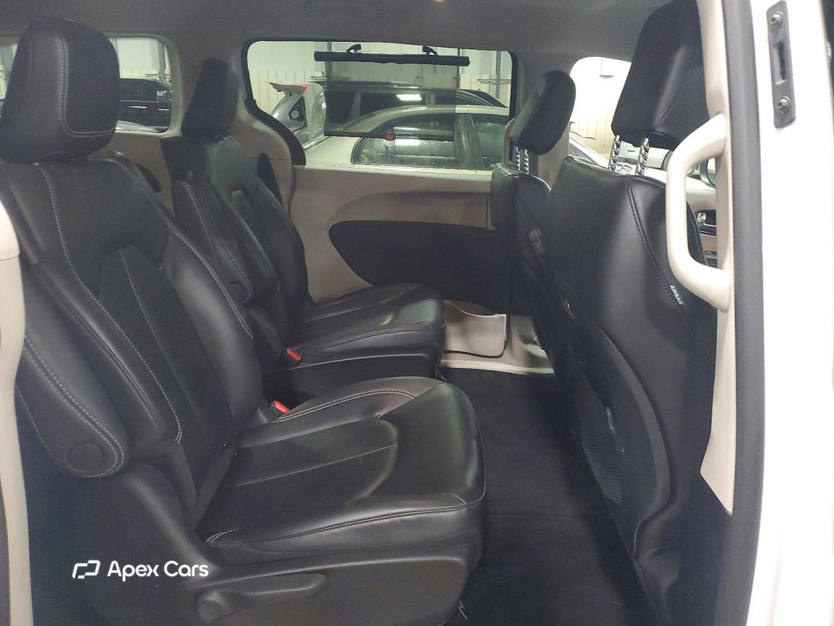 Chrysler Pacifica 2023