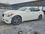 Infiniti M 2012
