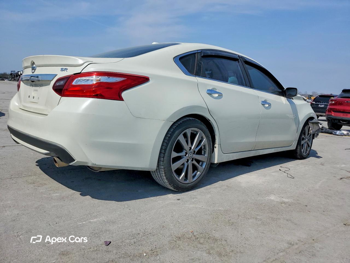 Nissan Altima 2018