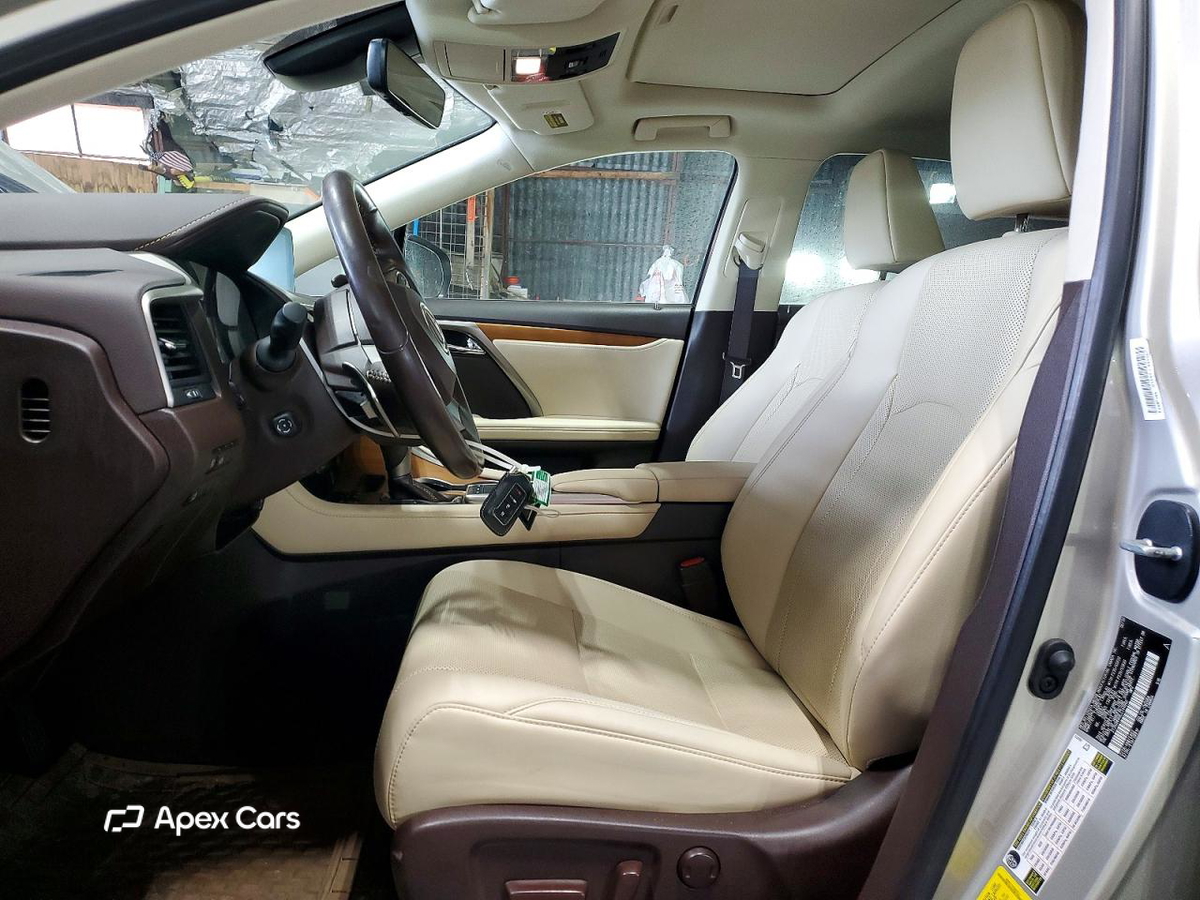 Lexus RX 2020