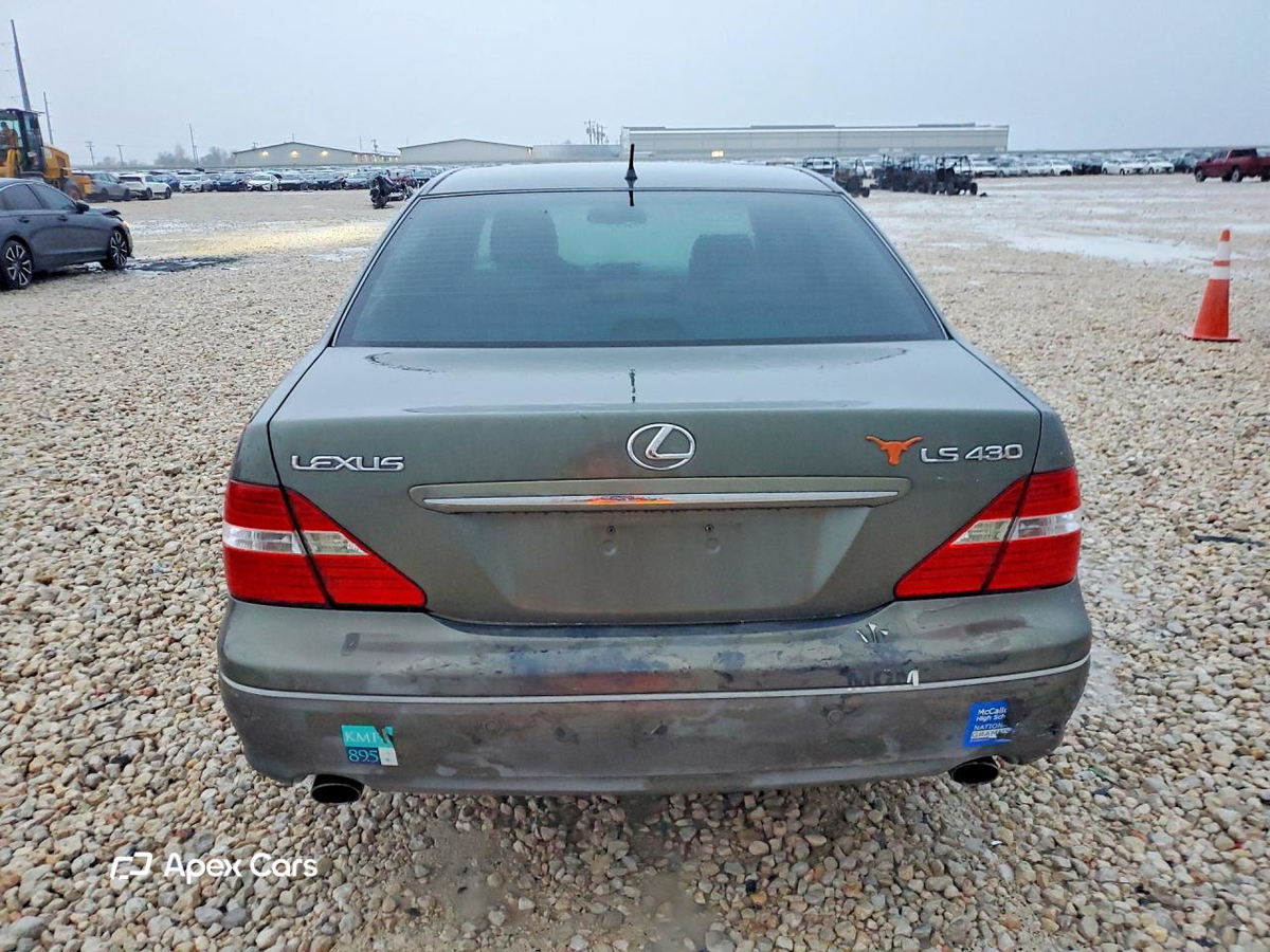 Lexus LS 2004