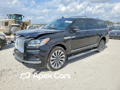 Lincoln Navigator 2024 - Image 1 of 13