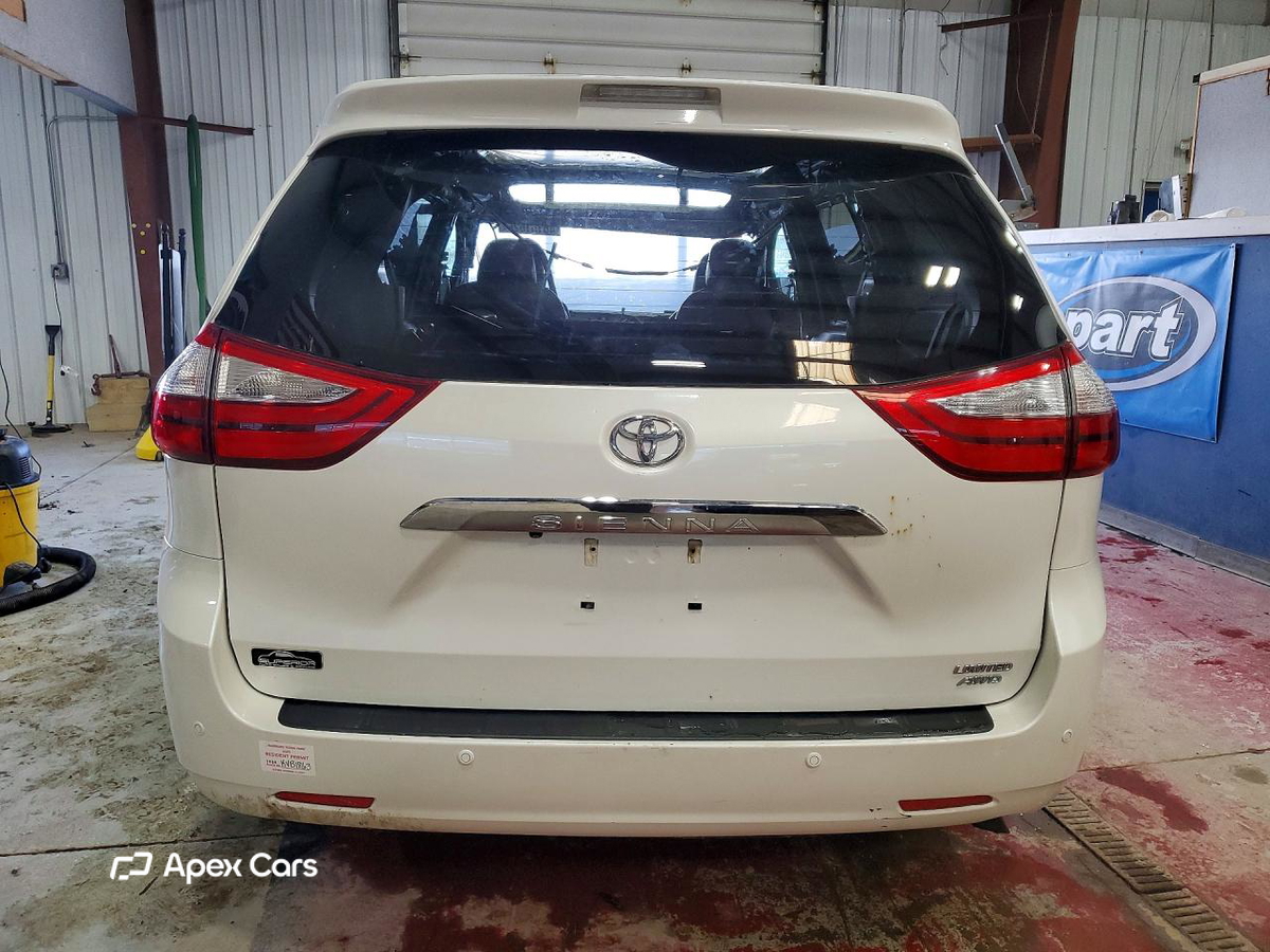 Toyota Sienna 2017