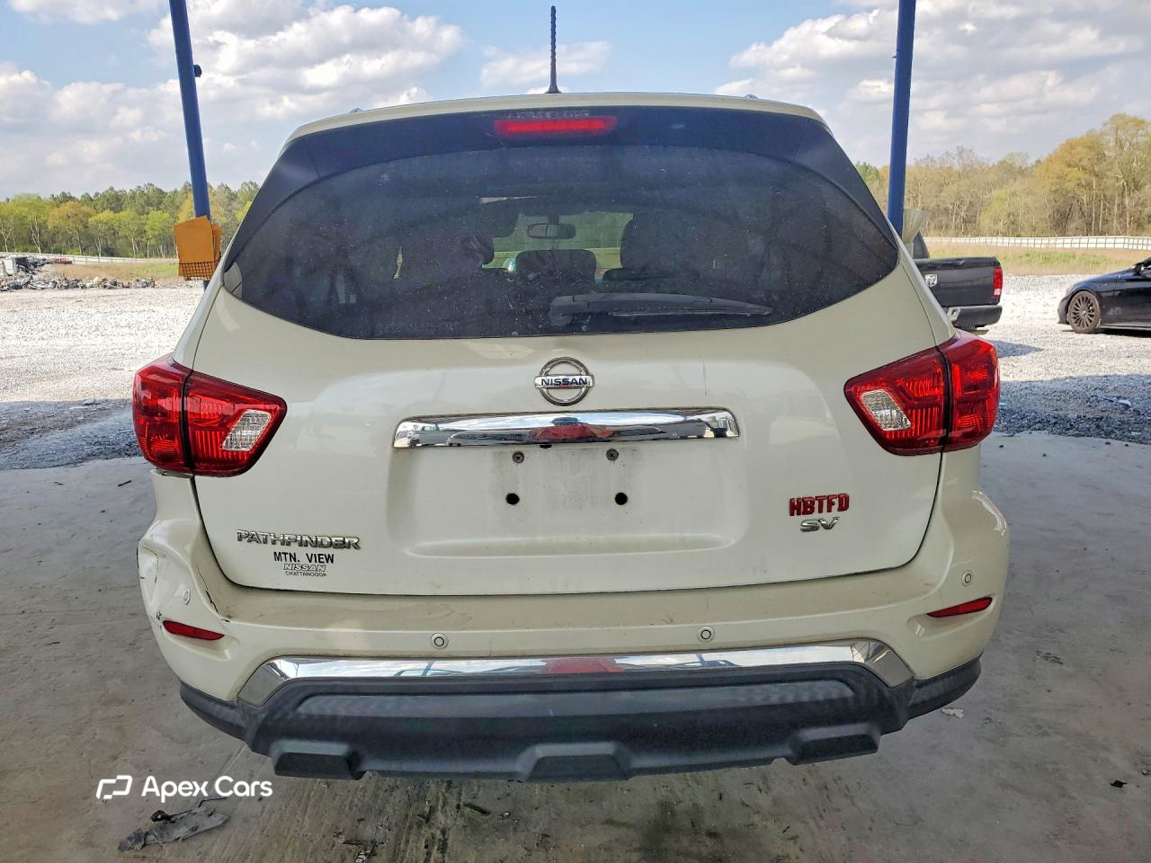 Nissan Pathfinder 2018