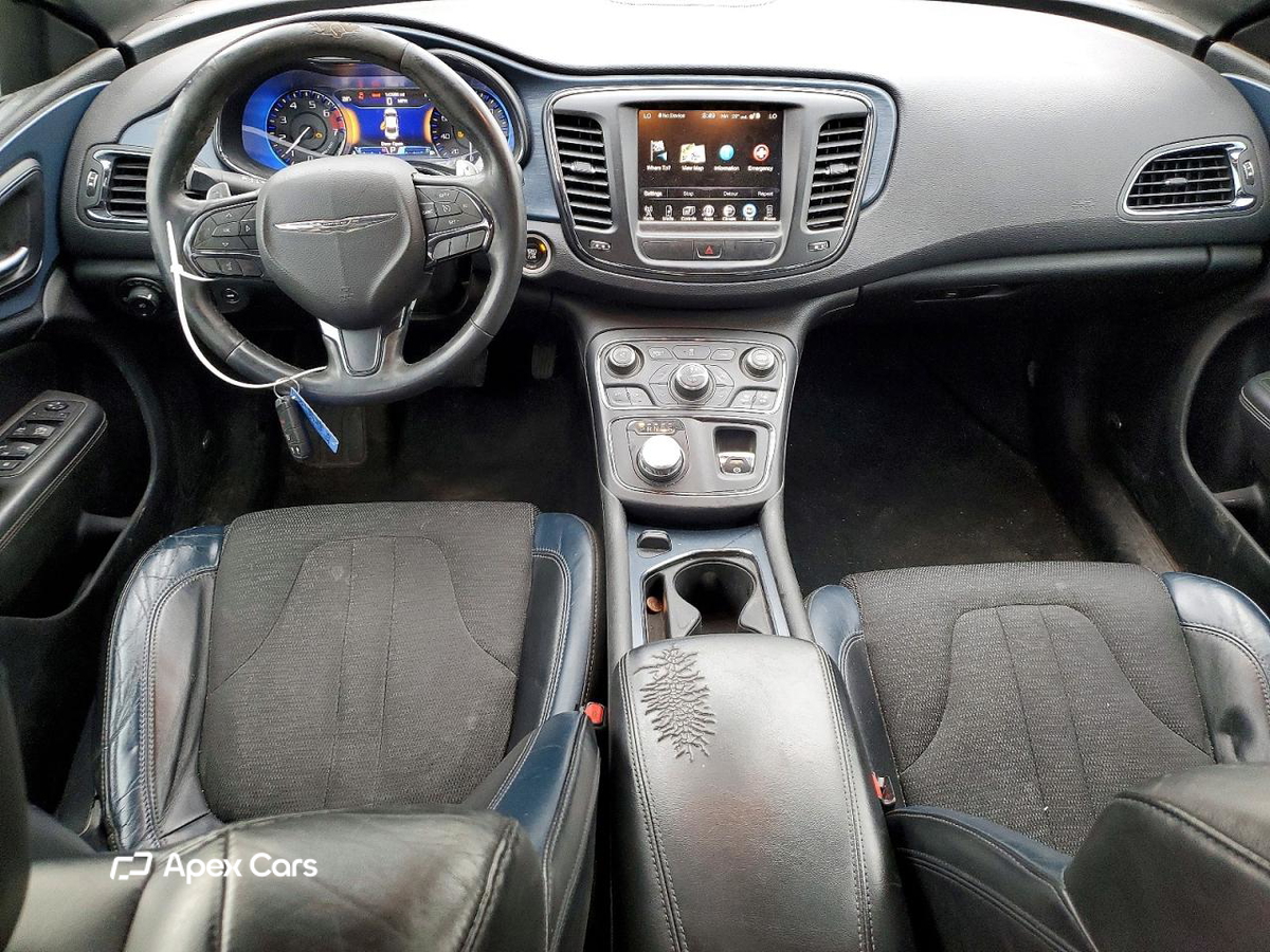 Chrysler 200 2015