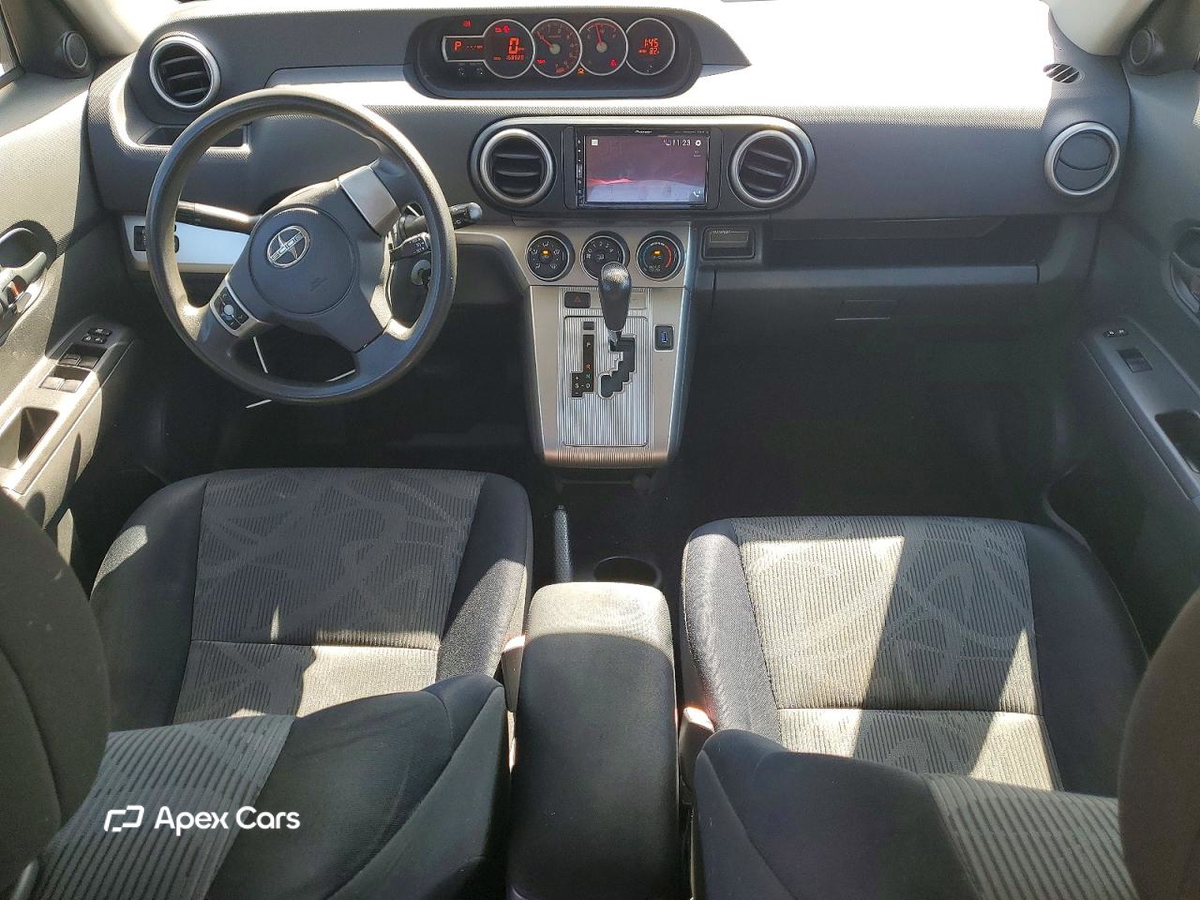 Scion xB 2011