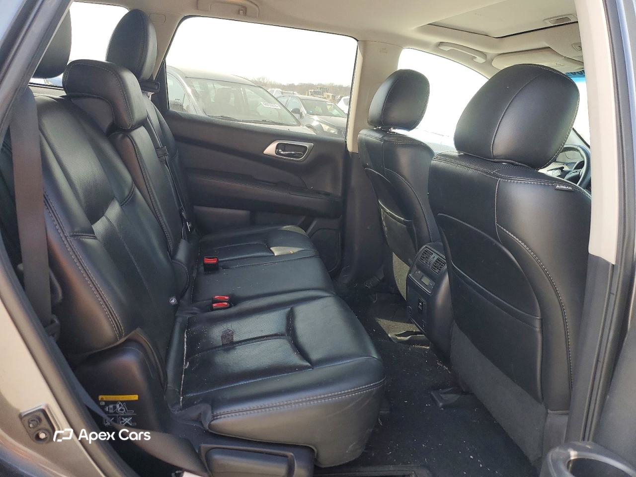 Nissan Pathfinder 2016