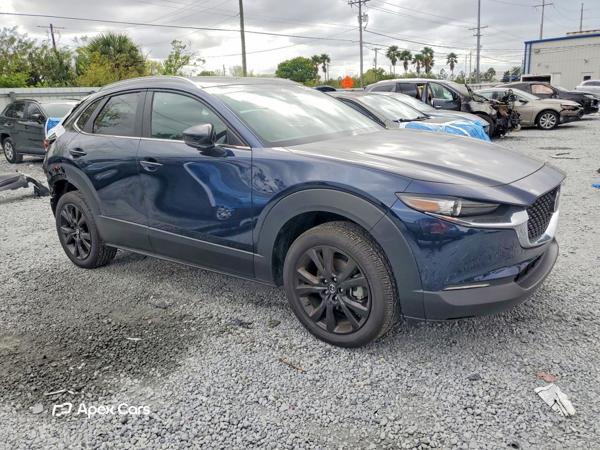 Mazda CX-30 2025