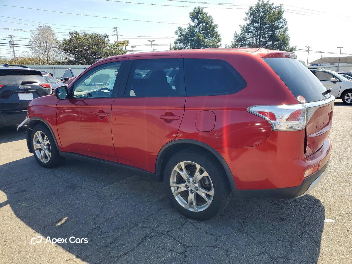 Mitsubishi Outlander 2015