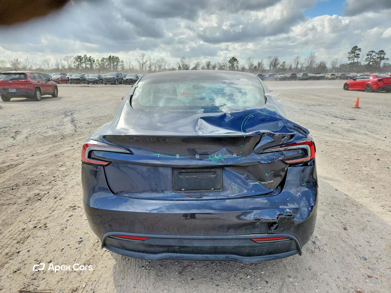 Tesla Model 3 2024