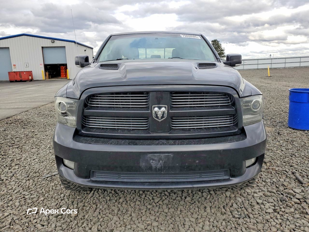 Dodge RAM 2011