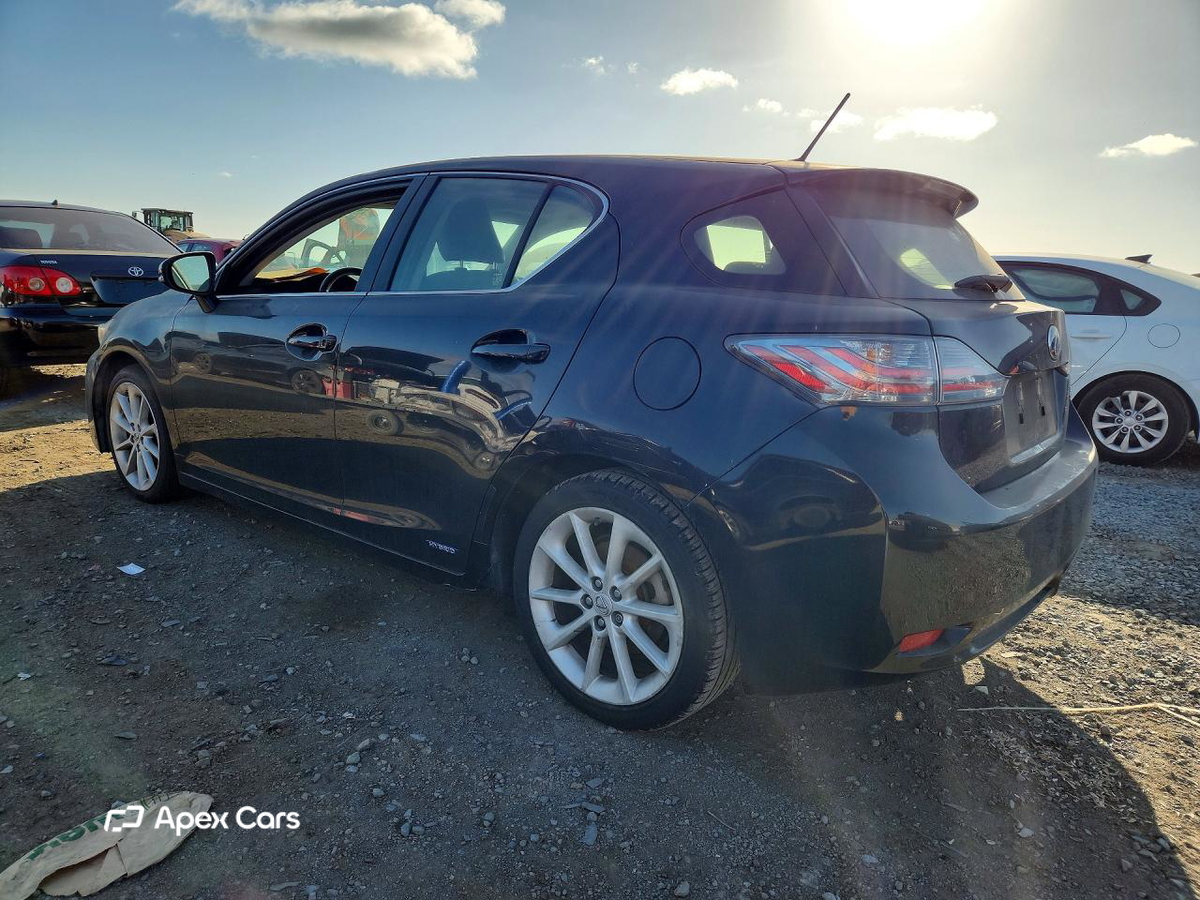 Lexus CT 2013