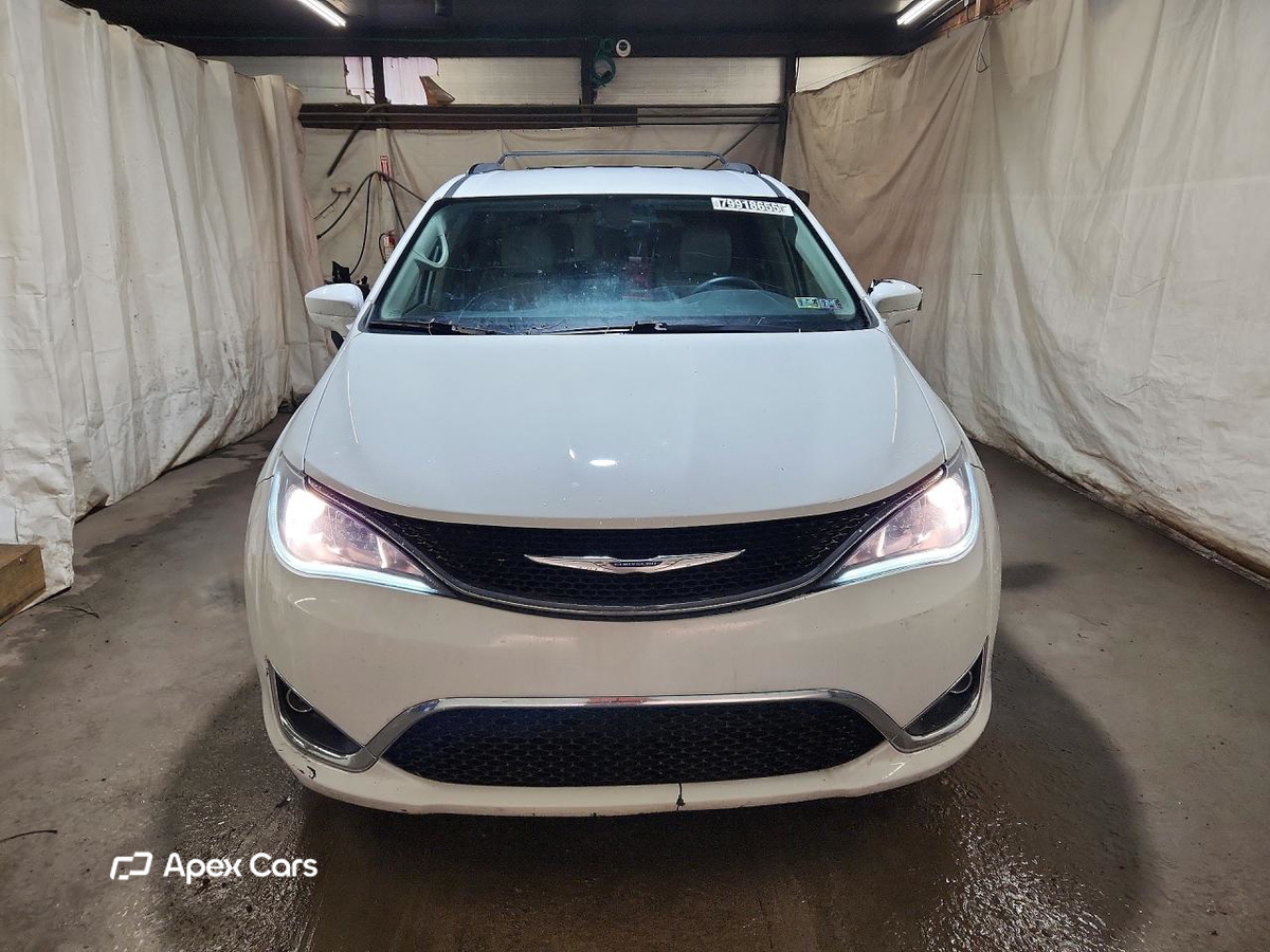 Chrysler Pacifica 2017