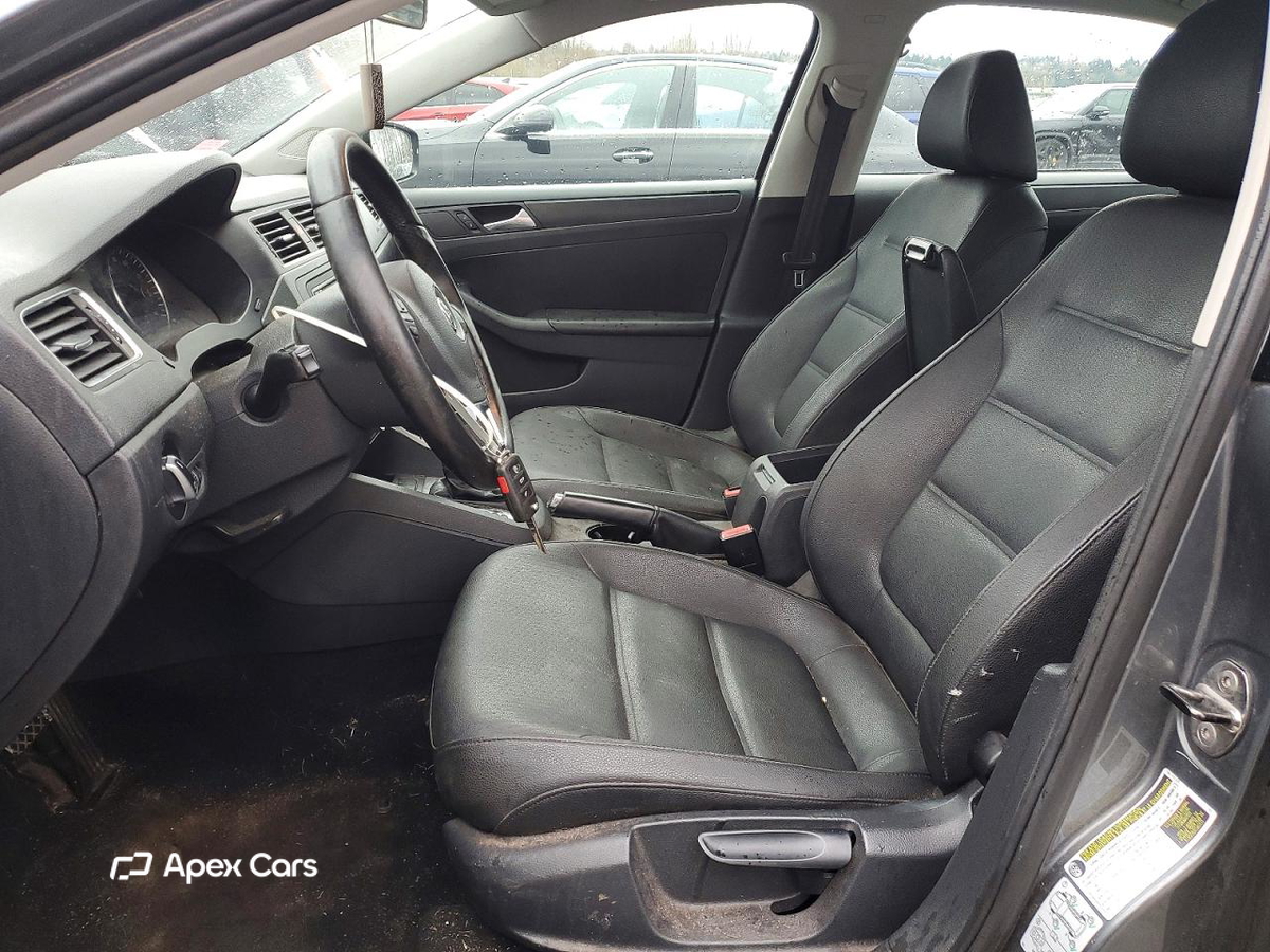 Volkswagen Jetta 2012
