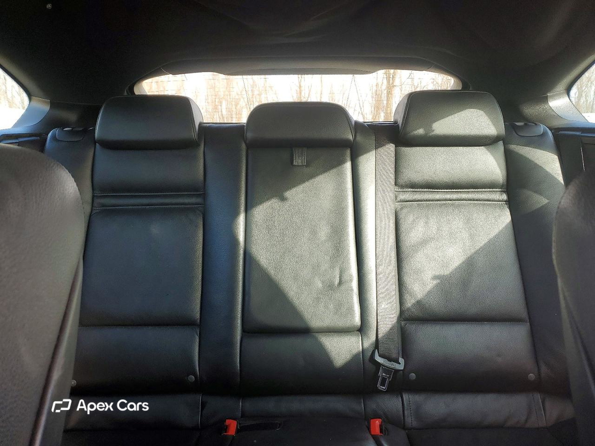 BMW X6 2012