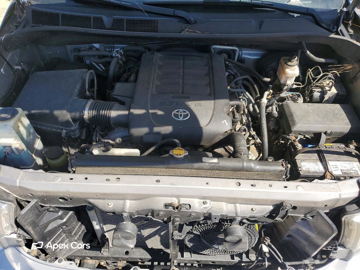 Toyota Sequoia 2012