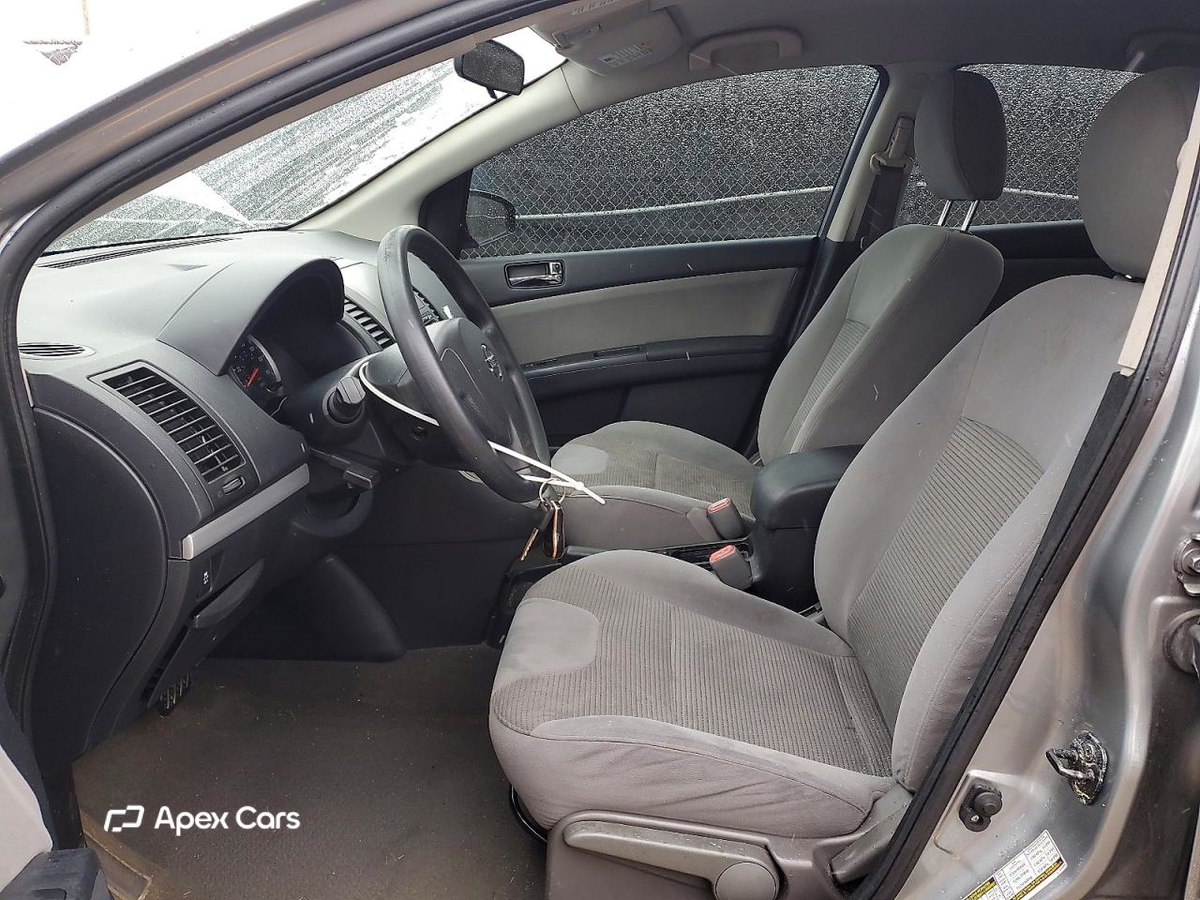 Nissan Sentra 2012