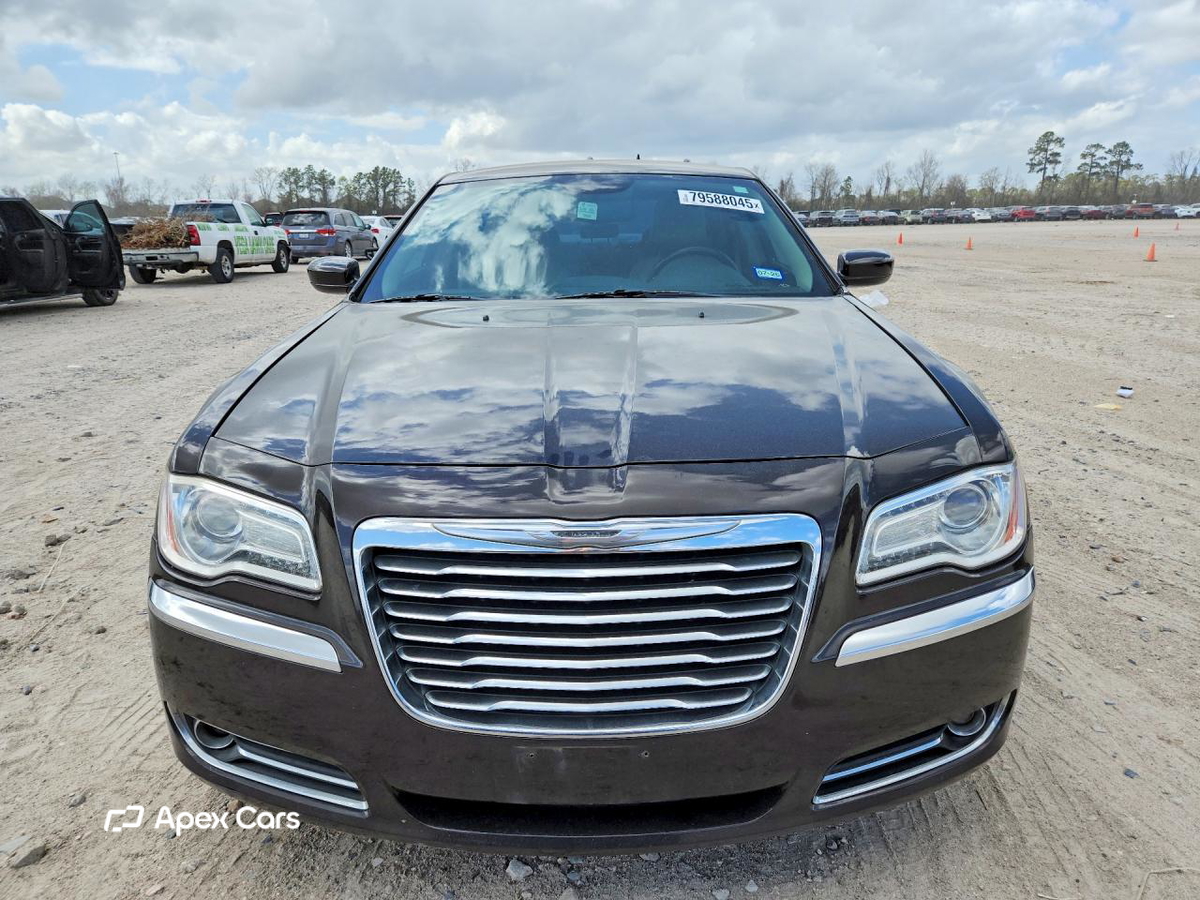 Chrysler 300 2013
