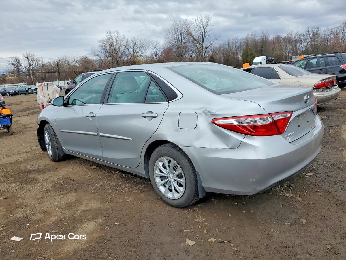 Toyota Camry 2016