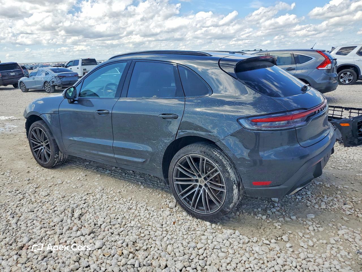 Porsche Macan 2025