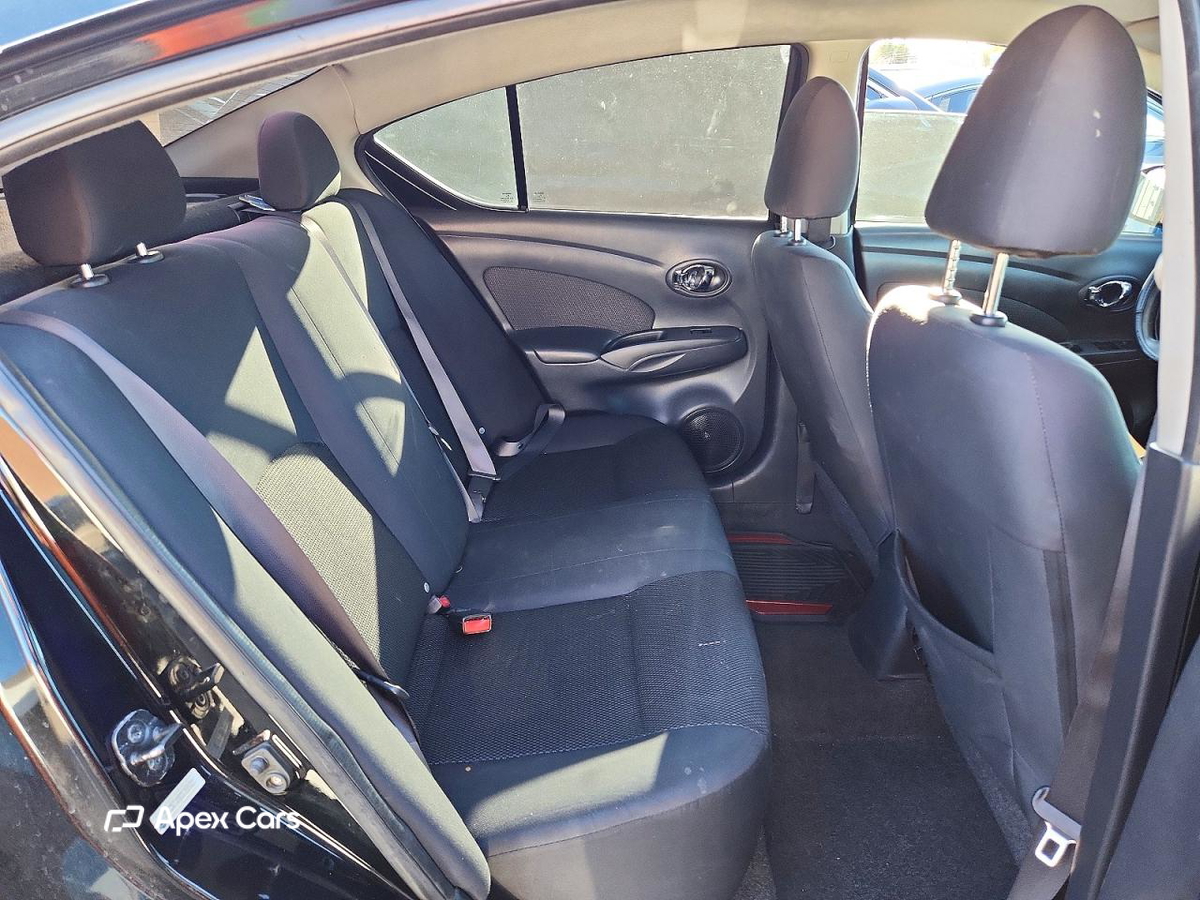 Nissan Versa 2013