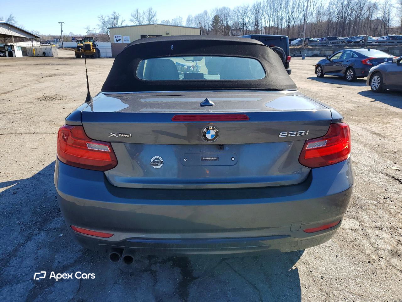 BMW Series 2 2016