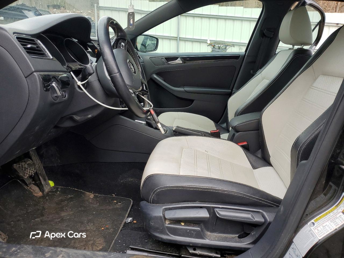 Volkswagen Jetta 2015