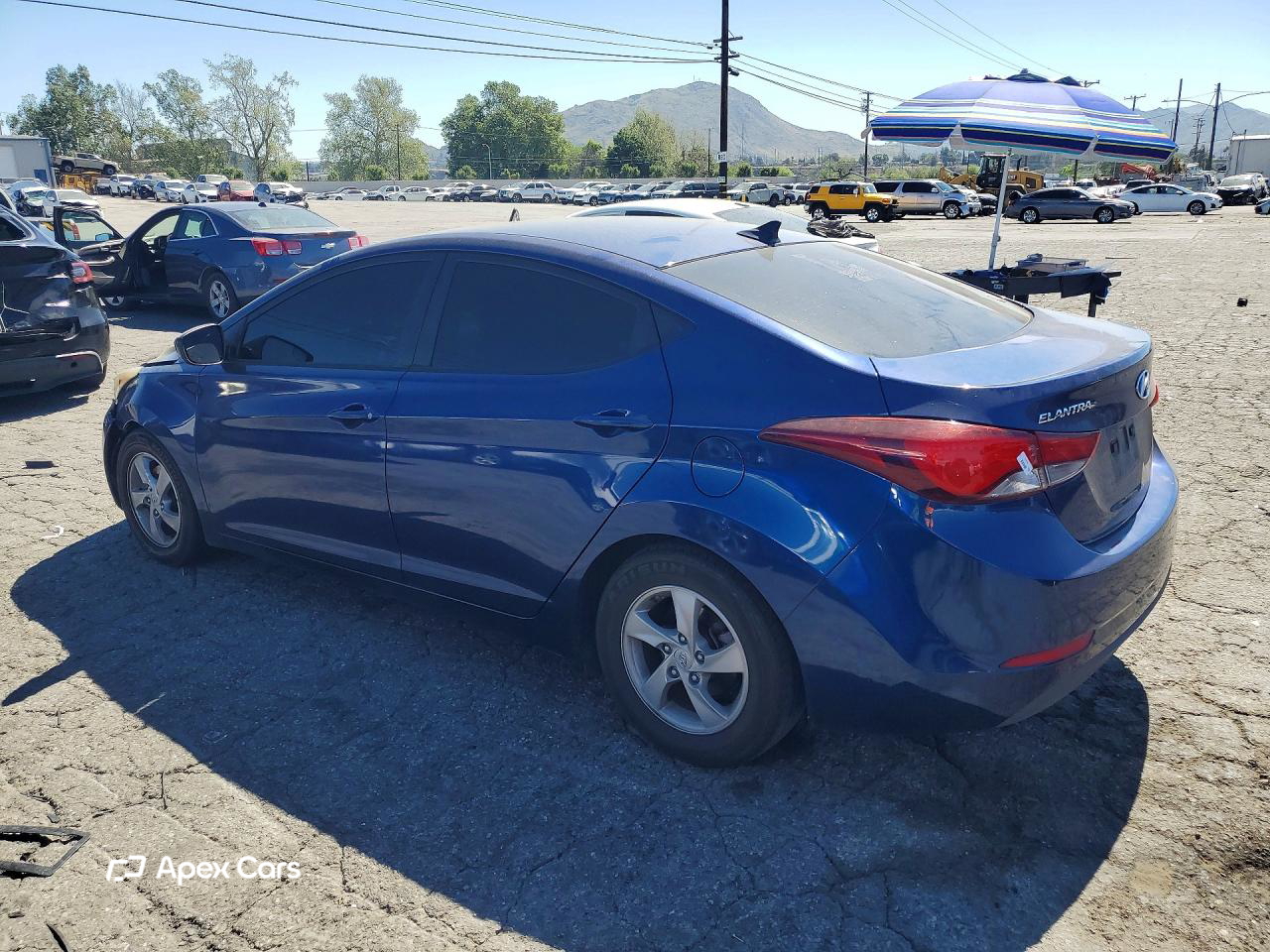 Hyundai Elantra 2015