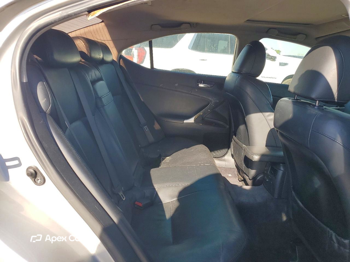 Lexus IS 2008