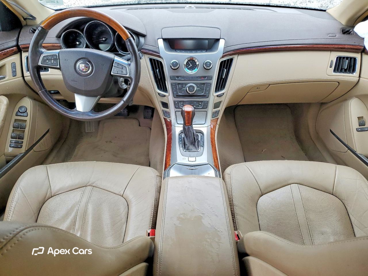 Cadillac CTS 2011