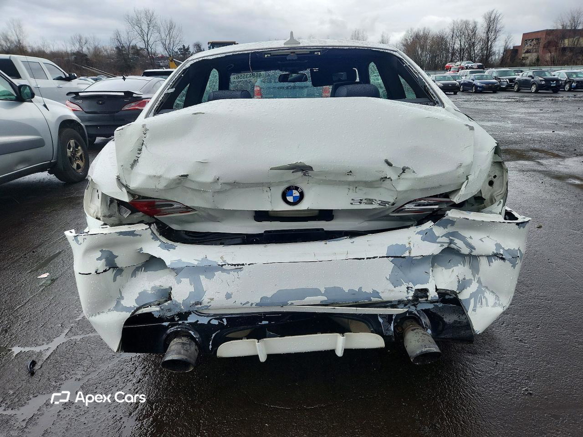 BMW Series 3 2011