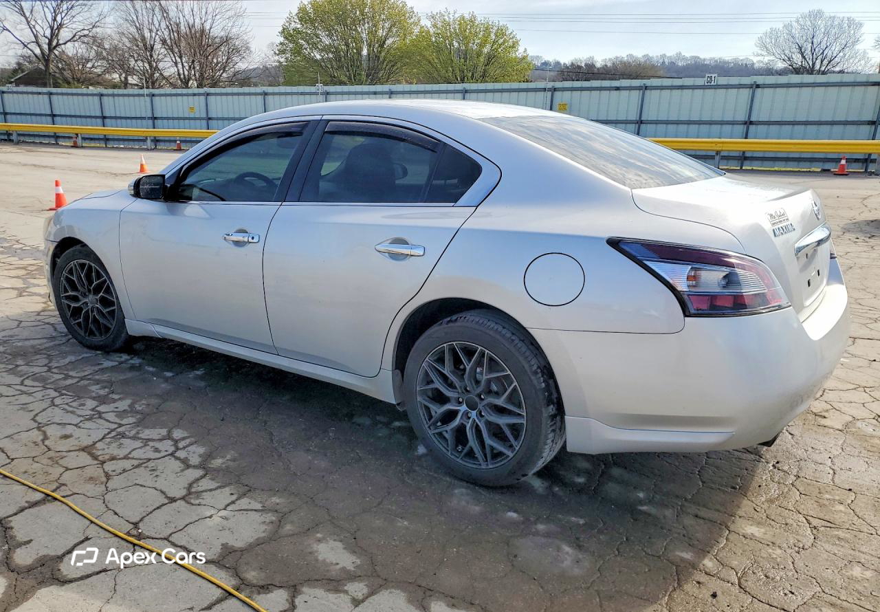 Nissan Maxima 2013