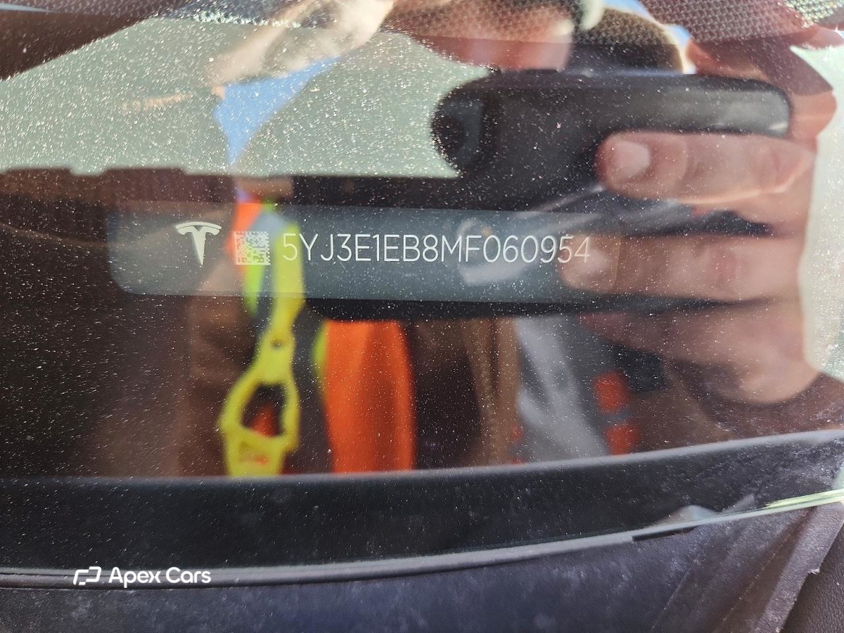 Tesla Model 3 2021
