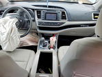 Toyota Highlander 2017