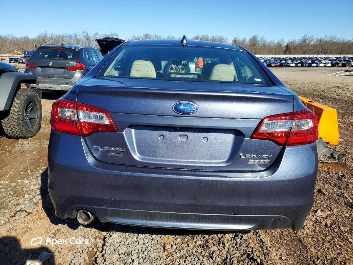 Subaru Legacy 2017