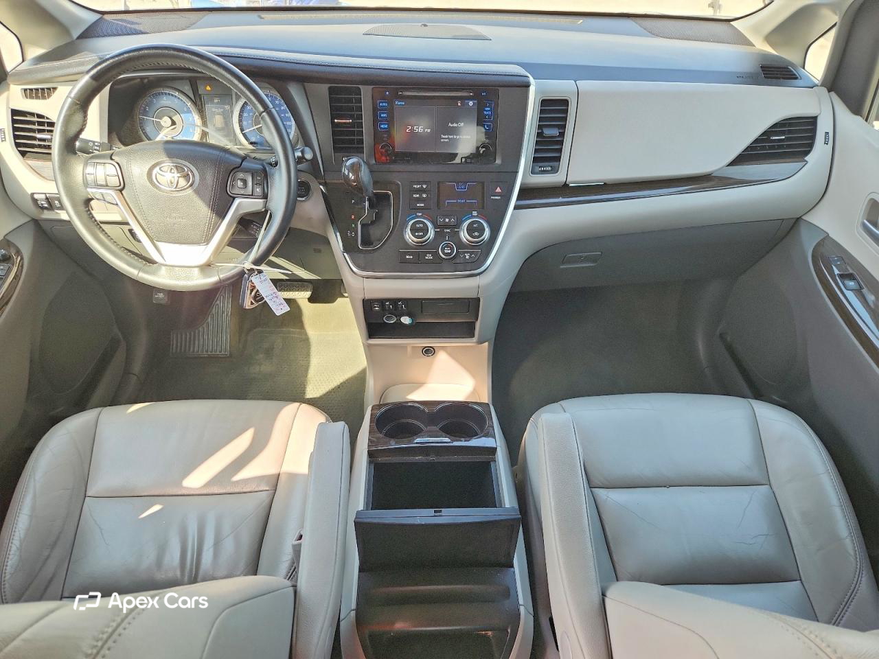 Toyota Sienna 2016