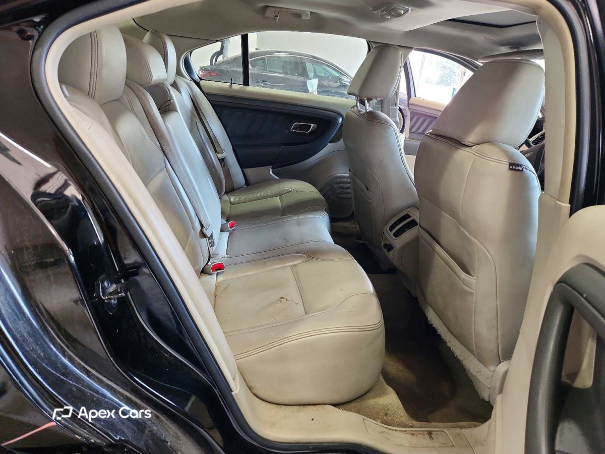 Ford Taurus 2012