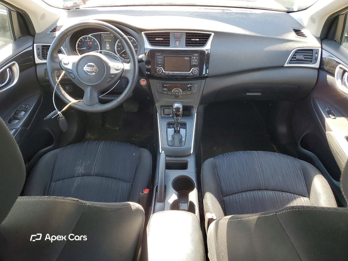 Nissan Sentra 2018