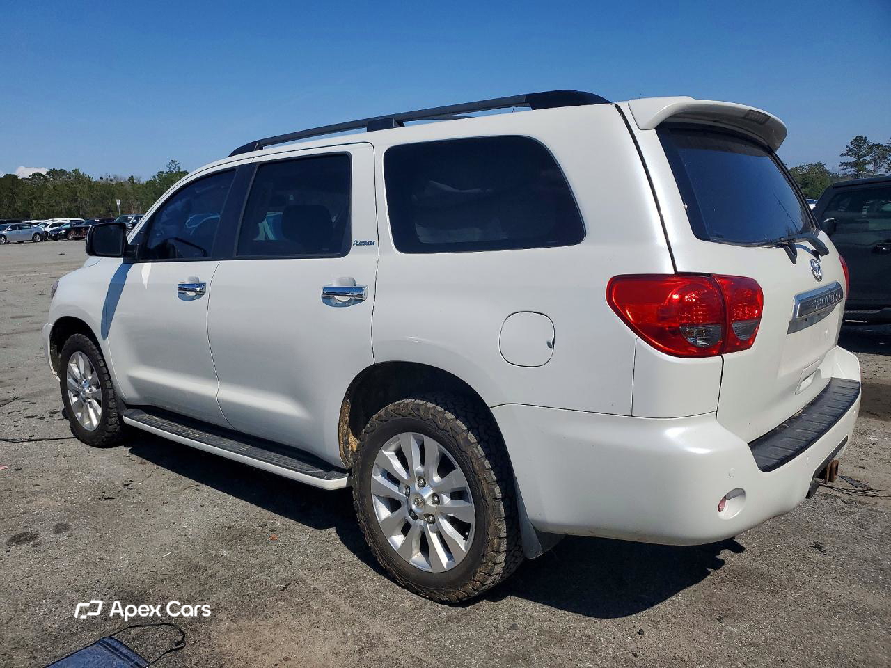 Toyota Sequoia 2016