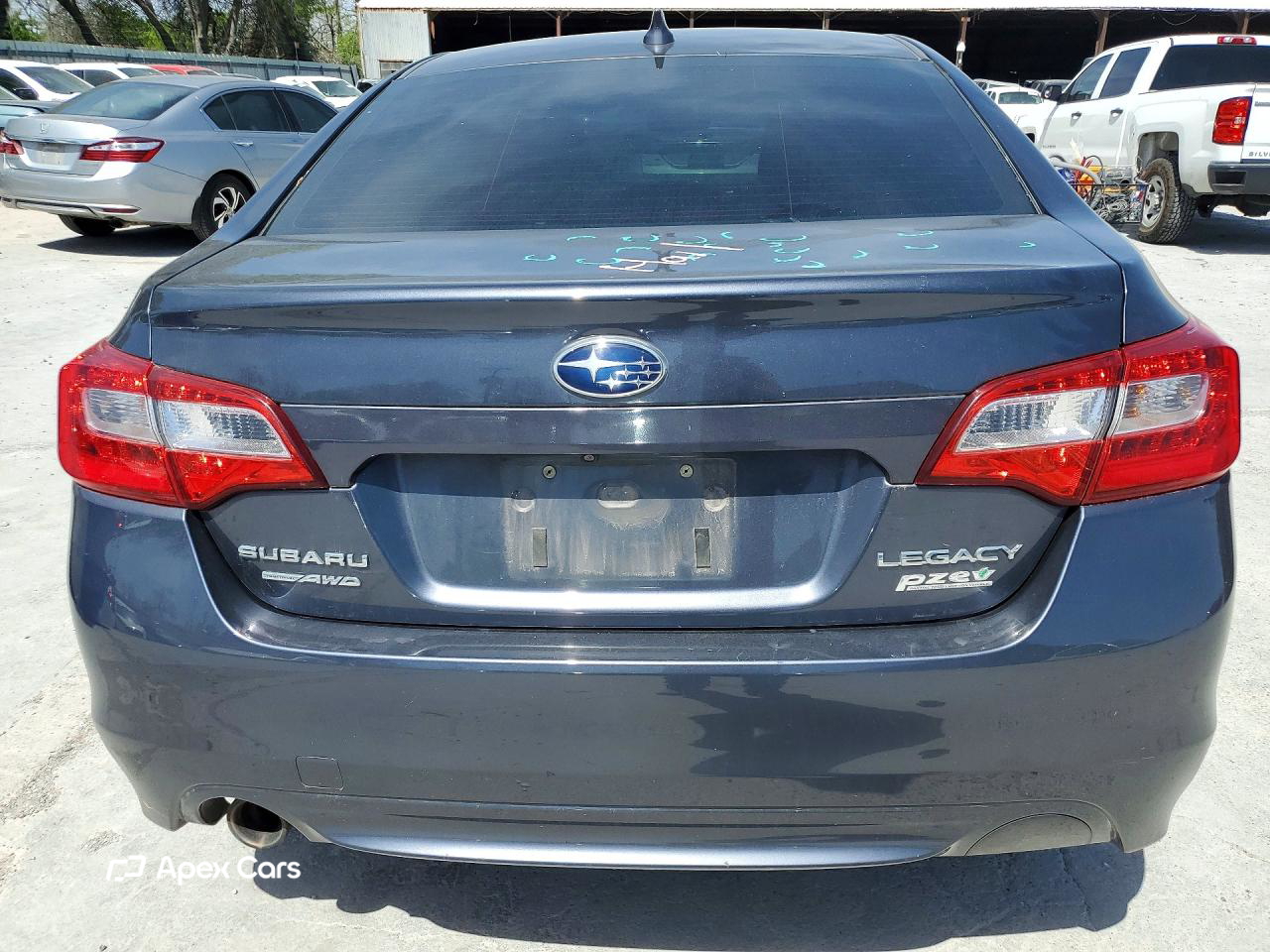 Subaru Legacy 2017